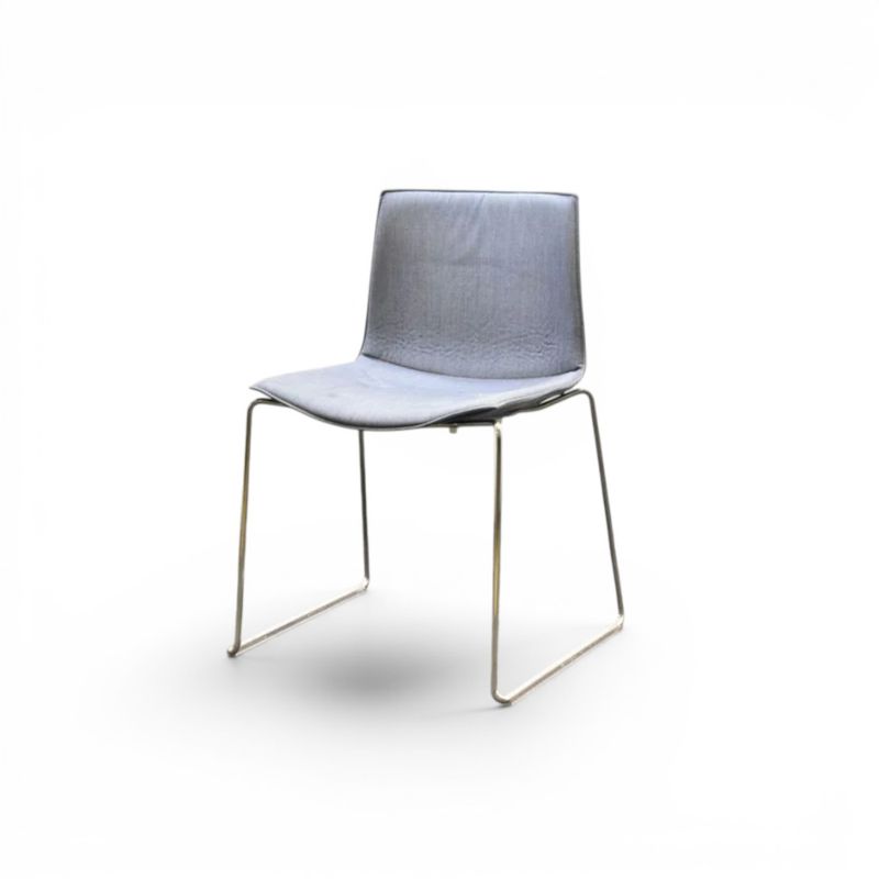 Arper Catifa 80 møtestol, blå