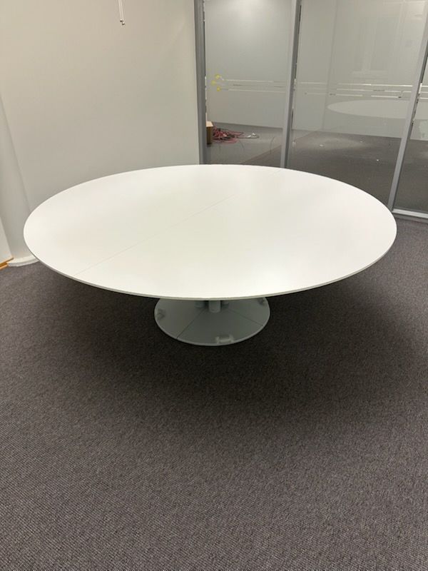 Zeta furniture rundtbord Ø200cm, hvit